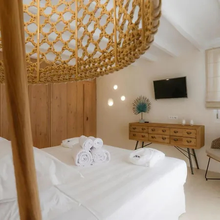 Villa Extravagant Mykonos - 8 Bedrooms - Anisia - Stunning Sea Views - Kanalia *