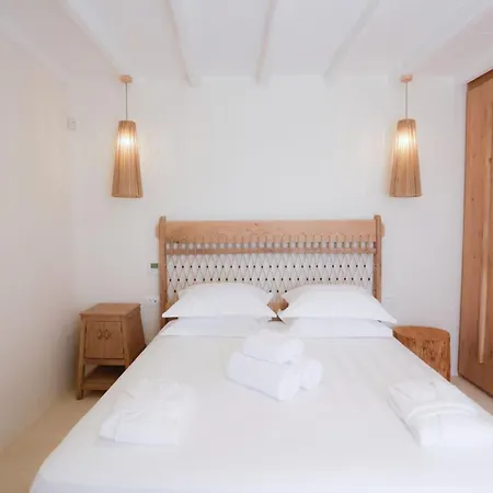 Extravagant Mykonos - 8 Bedrooms - Anisia - Stunning Sea Views - Kanalia Villa *