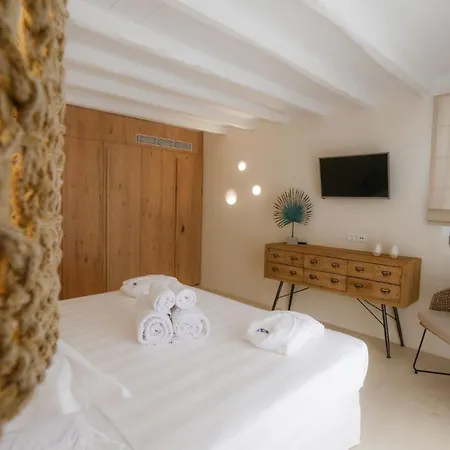 Extravagant Mykonos - 8 Bedrooms - Anisia - Stunning Sea Views - Kanalia *